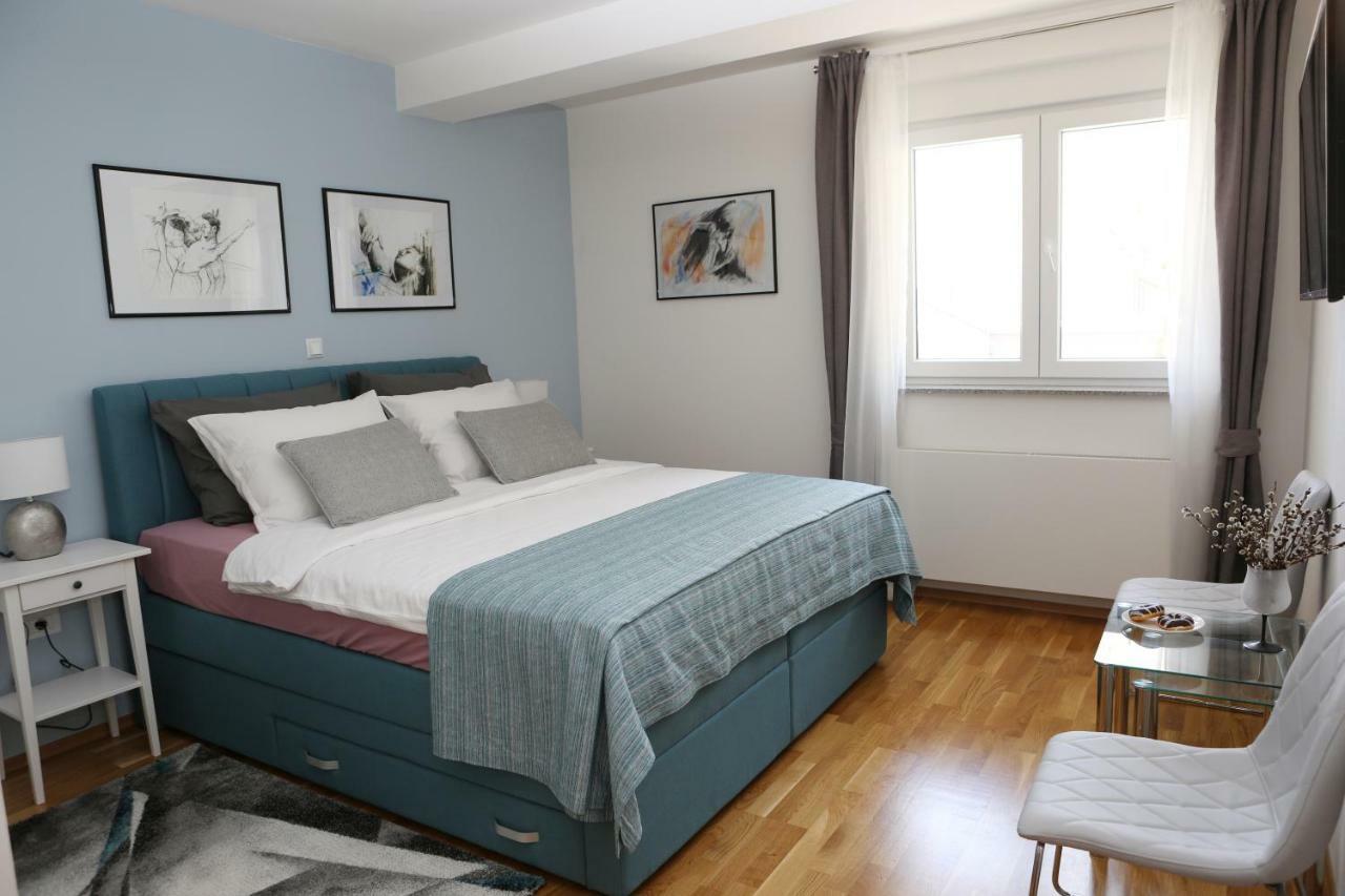 Apartman Nebo Pula Exterior foto