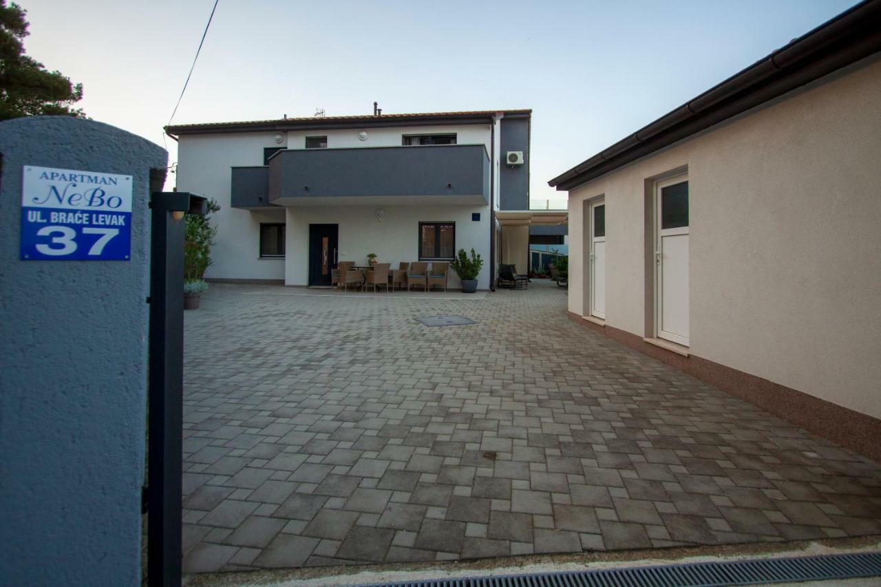 Apartman Nebo Pula Exterior foto